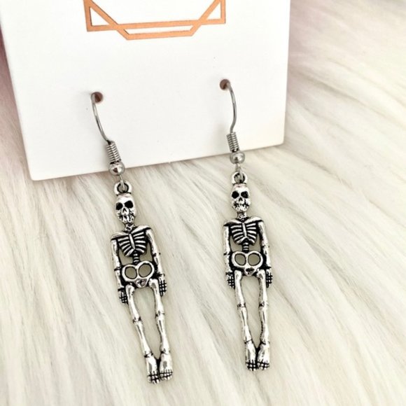 💜Fairytale & Company Skeleton Halloween Earrings 2 for $20 - Picture 1 of 6